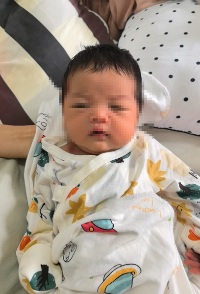 新生儿没办身份证可以拍数码照片回执吗？